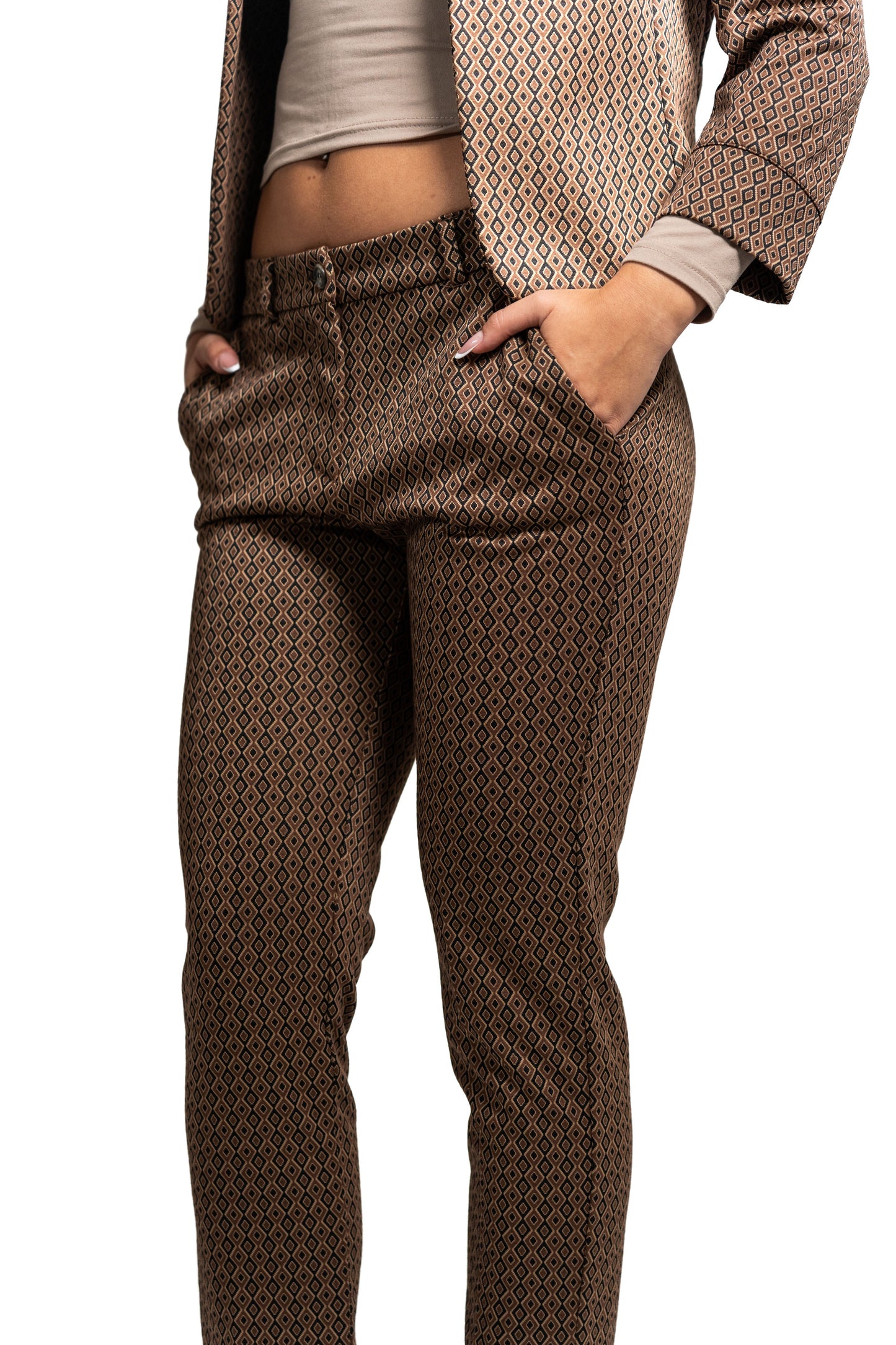 Tailleur giacchino e pantalone