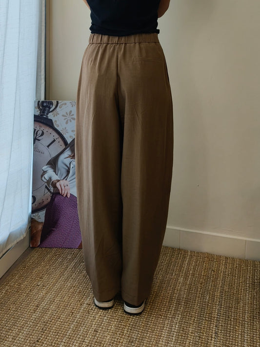 Pantalone largo