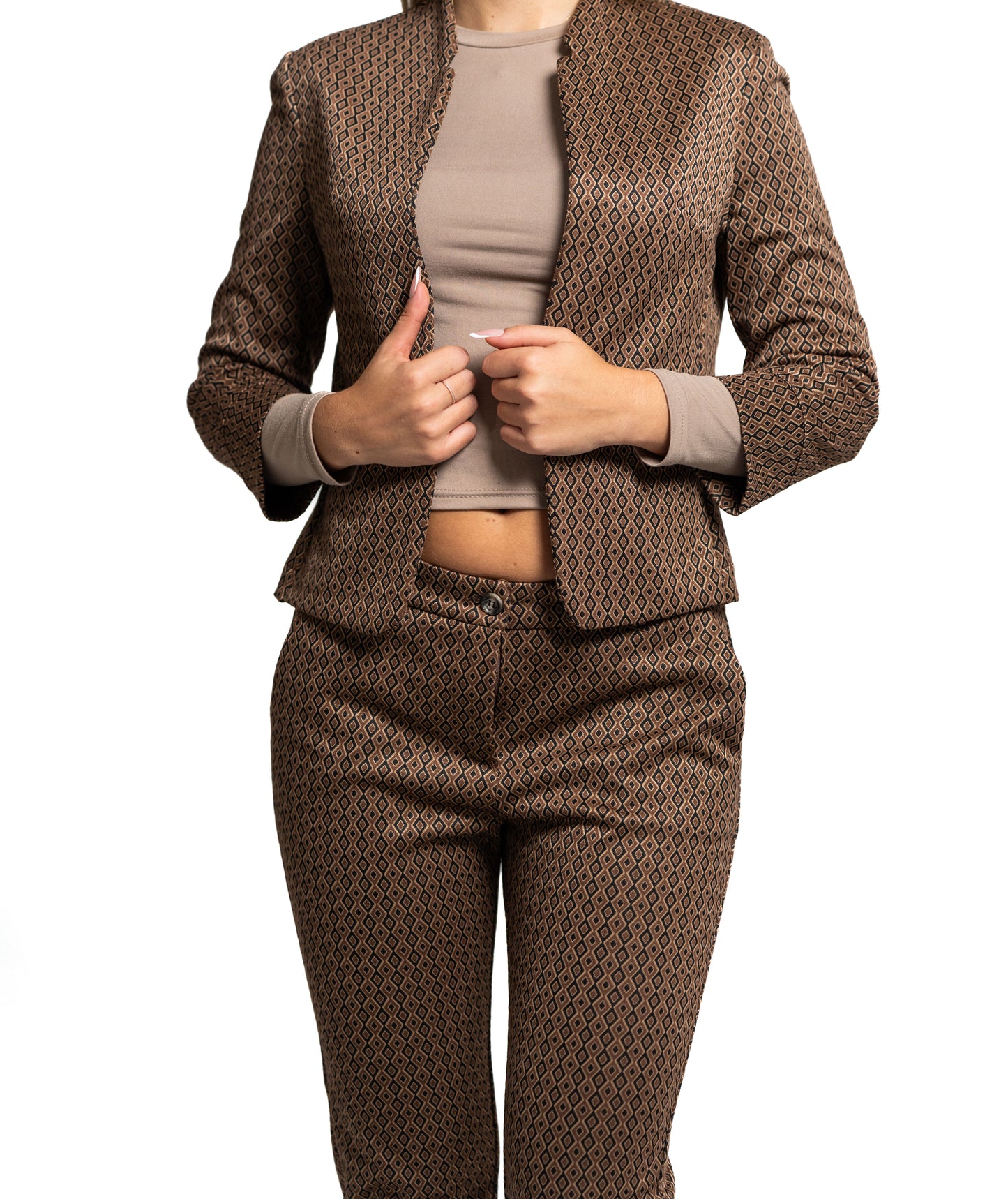 Tailleur giacchino e pantalone