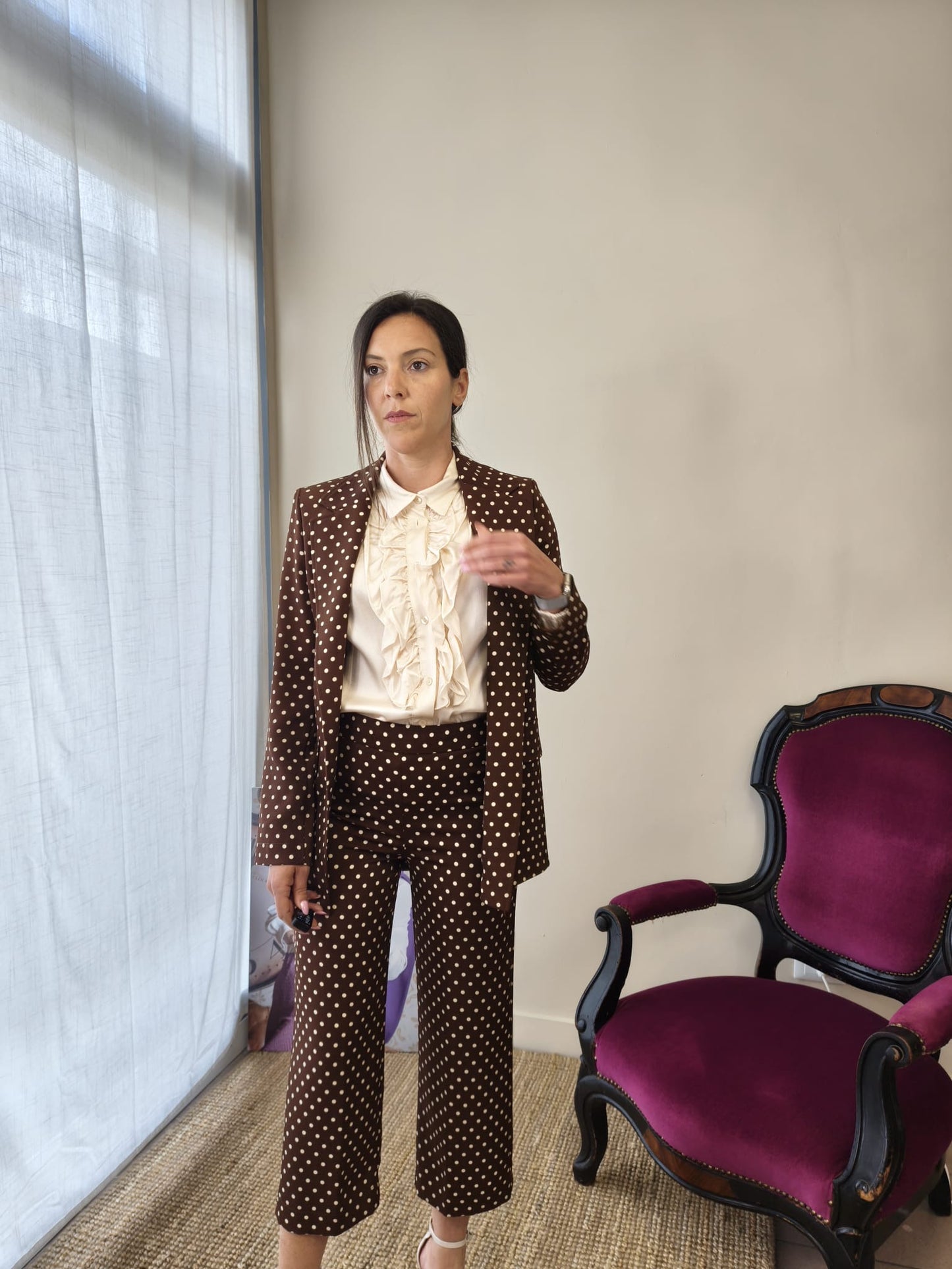Tailleur a pois